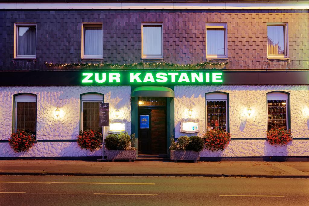 Zur Kastanie Hotel Muelheim an der Ruhr Exterior photo